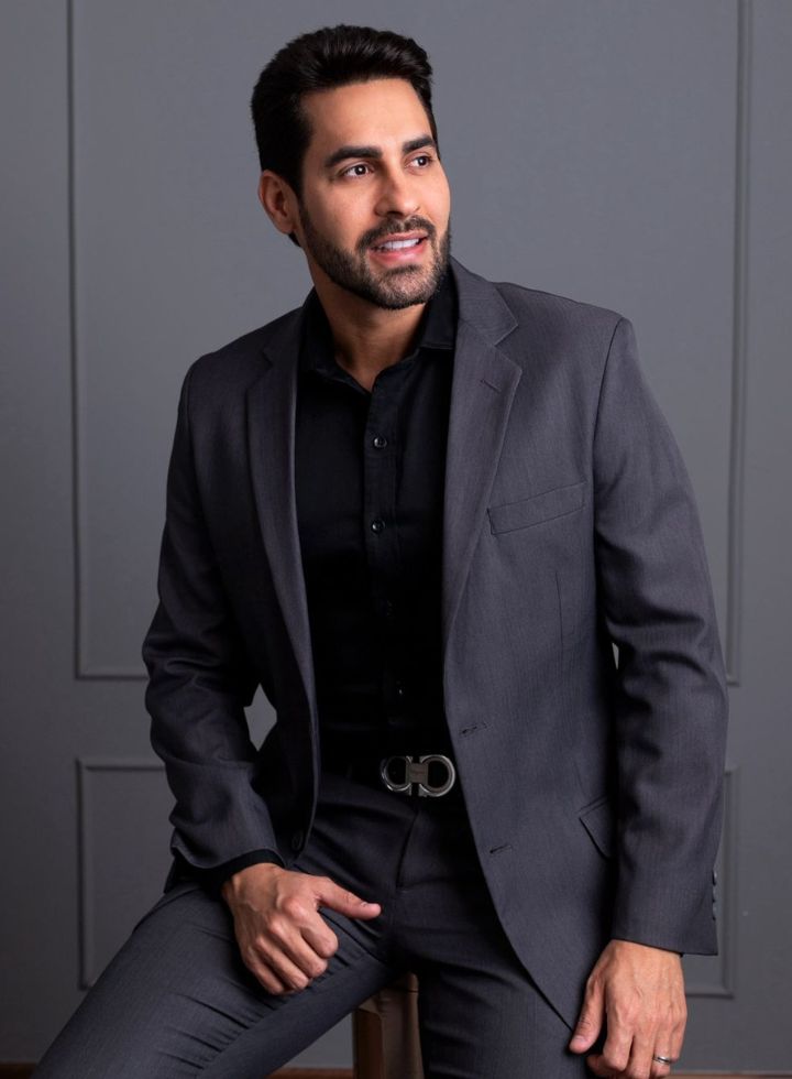 Médico Luiz Paiva.